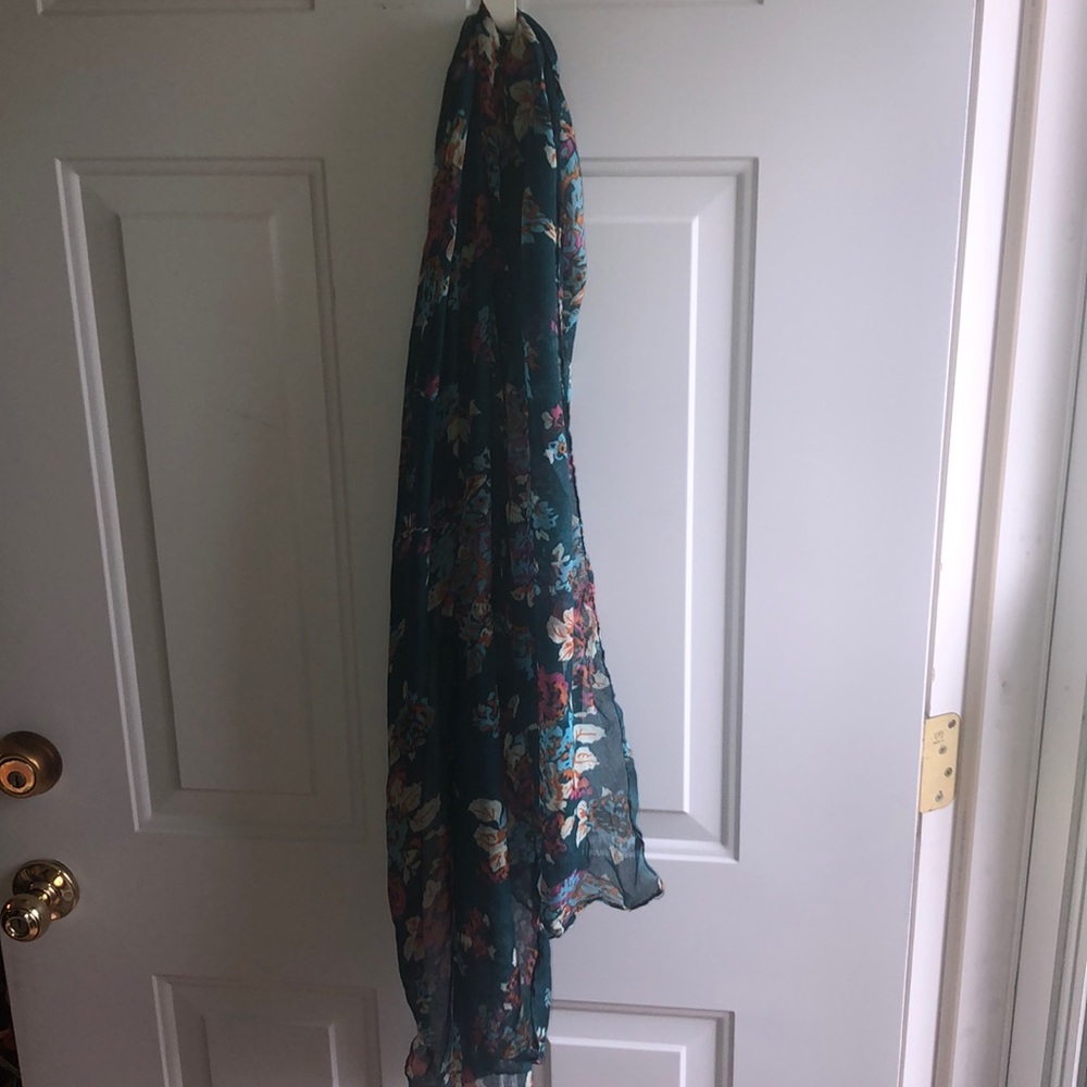 Scarf Bundle - image 5